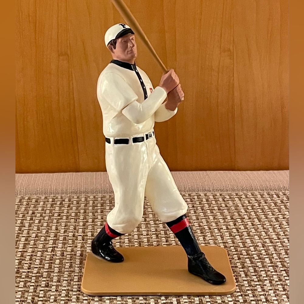“New” Hartland Statue Limited Edition Honus Wagner